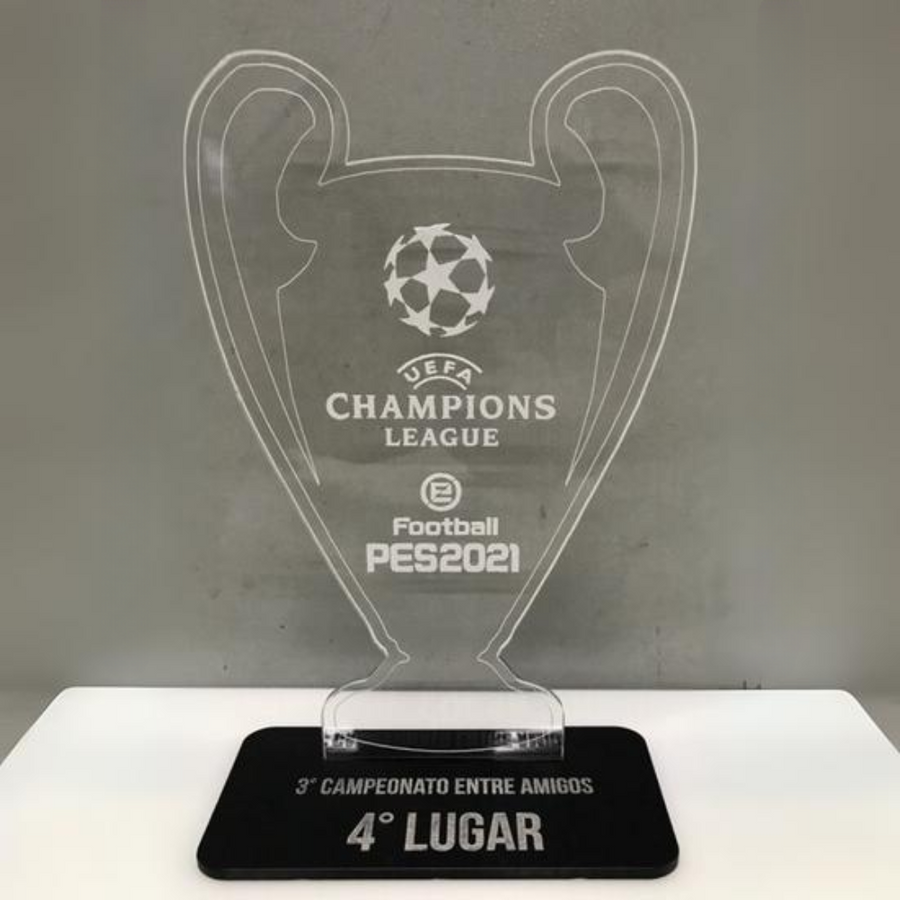 Troféu em Acrílico com Gravação à Laser e Base em MDF